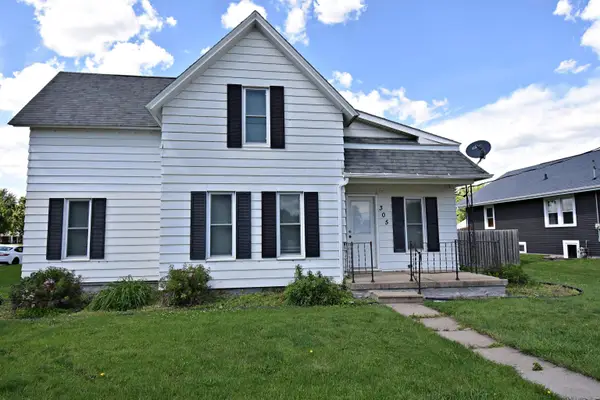 305 Hawley Street, Jesup, IA 50648