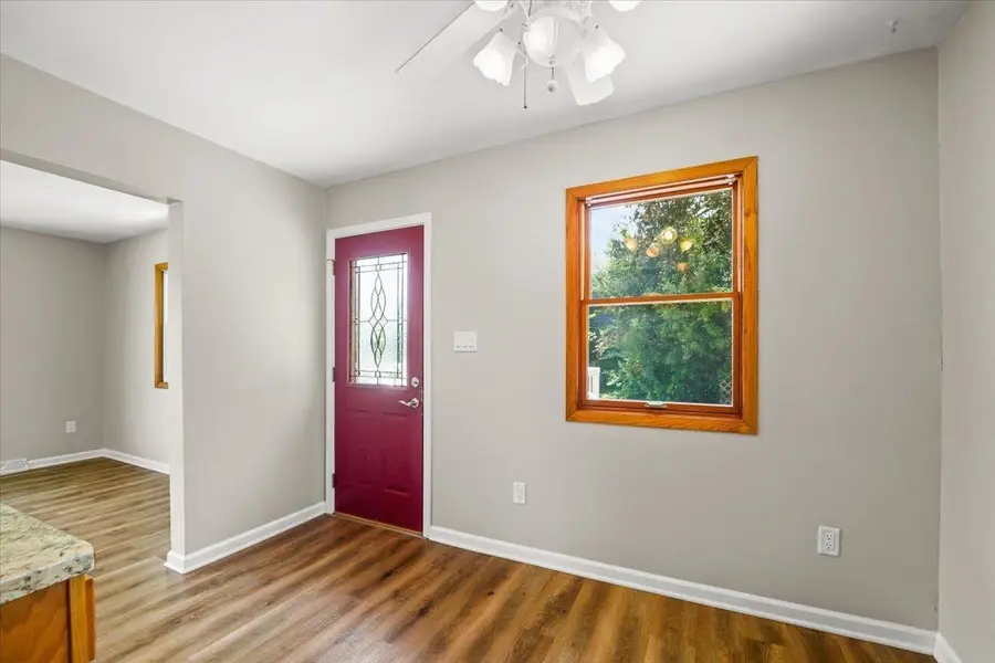 2708 Fairlane Avenue, Waterloo, IA 50702 - #3