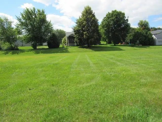 104 5th Ave Ct, Coggon, IA 52218 - #1