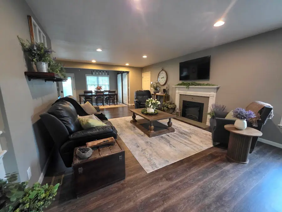 311 3rd Ave Sw, Independence, IA 50644 - #3