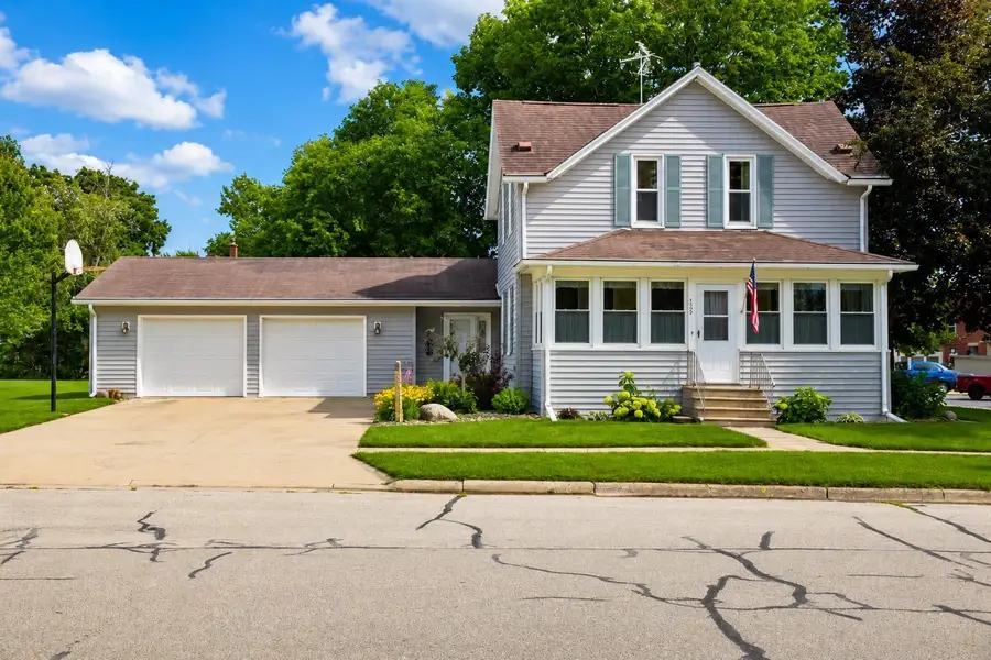 129 Washington, Denver, IA 50622 - #2