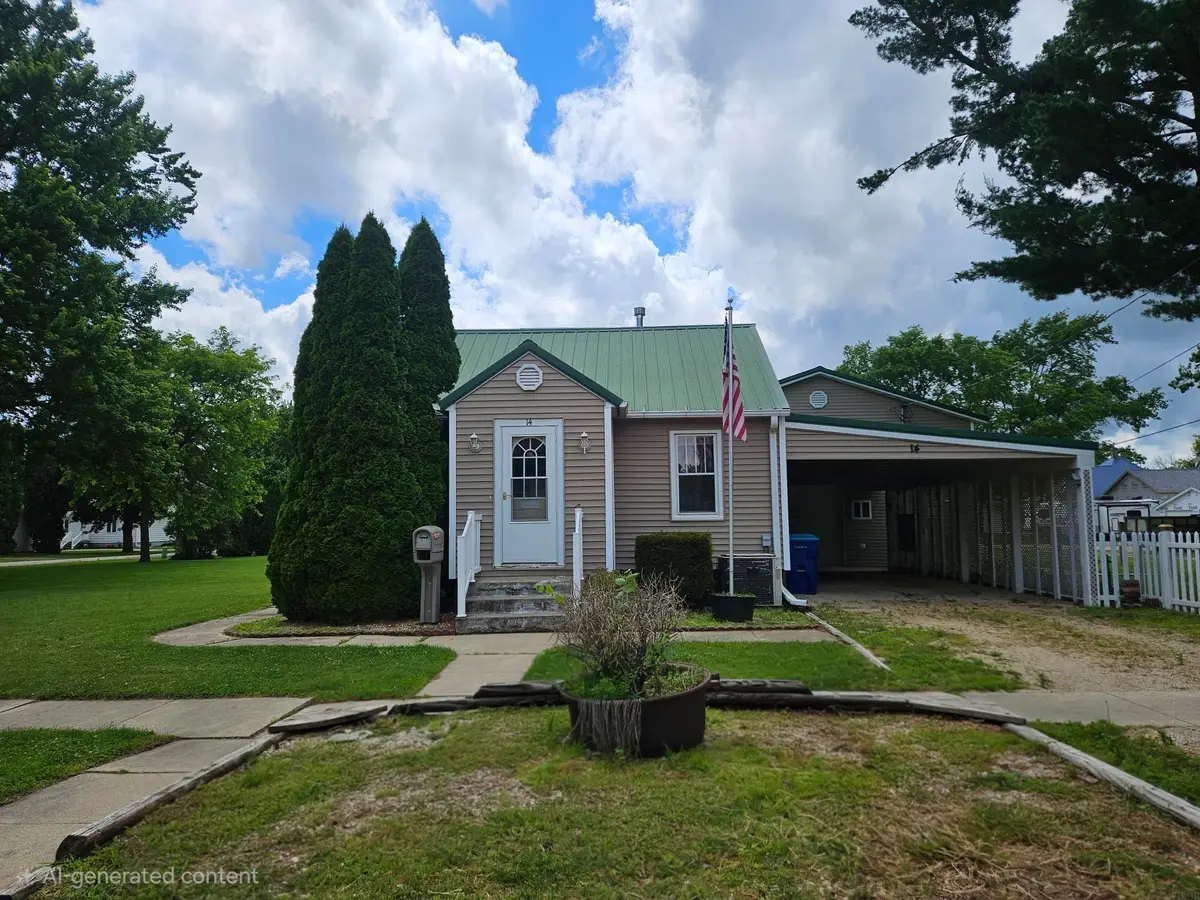 14 7th Ave Sw, Oelwein, IA 50662 - #1