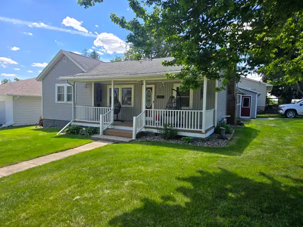117 State Street, West Union, IA 52175
