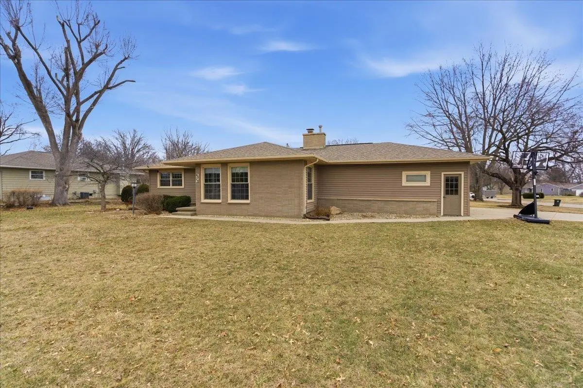 4028 Rownd Street, Cedar Falls, IA 50613 - #1