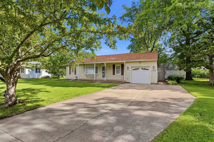 4109 Lafayette Road, Evansdale, IA 50707 - #2