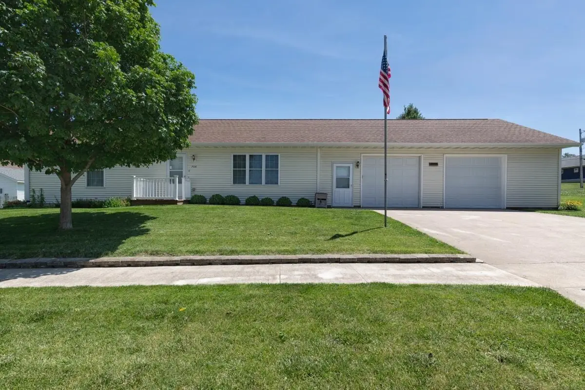 706 5th St., Parkersburg, IA 50665 - #1
