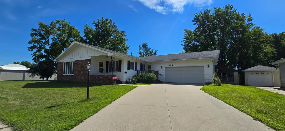 604 Hildreth Street, Charles City, IA 50616 - #1