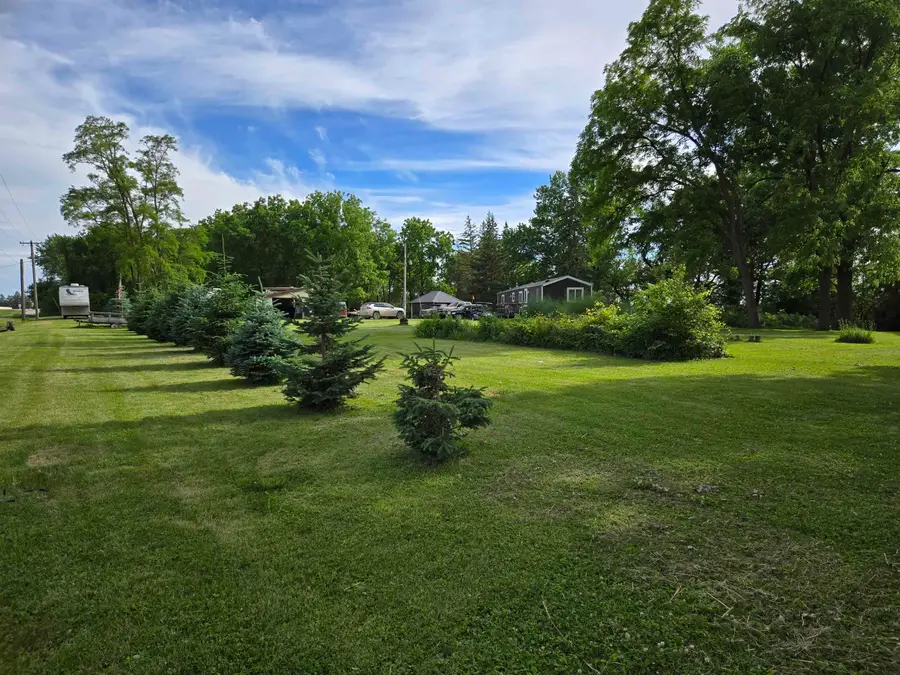 3783 Upper Mill Rd., Lime Springs, IA 52155 - #3