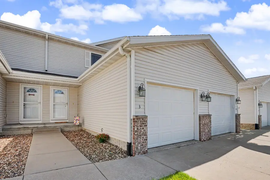4828 Algonquin Drive #3, Cedar Falls, IA 50613 - #2