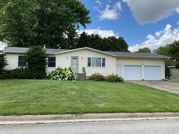 701 Rainbow Avenue, West Union, IA 52175