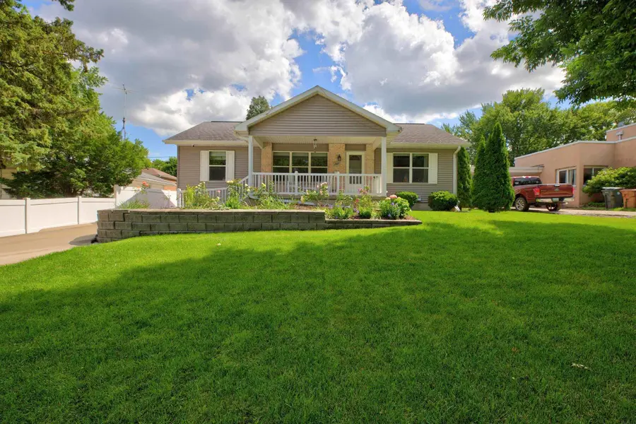 247 Martin Road, Waterloo, IA 50701 - #2