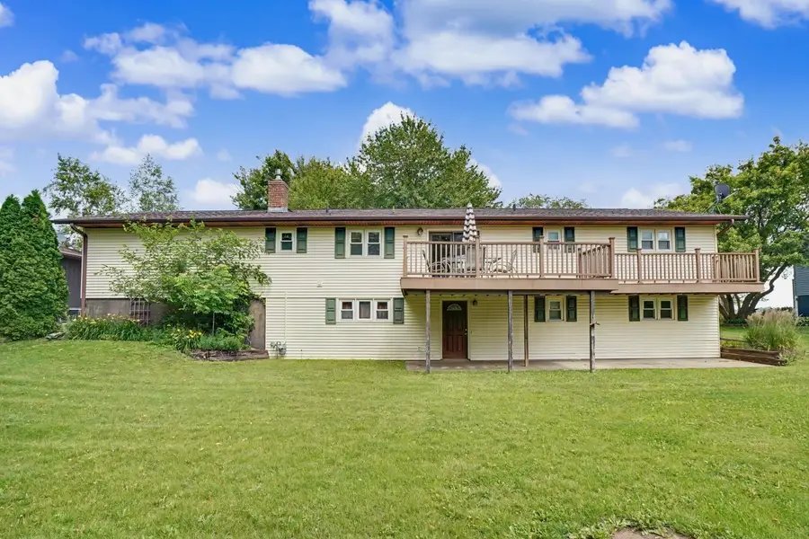 726 8th Ave Ne, Oelwein, IA 50662 - #2