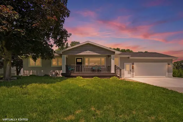 3553 E Shaulis Road, Waterloo, IA 50702