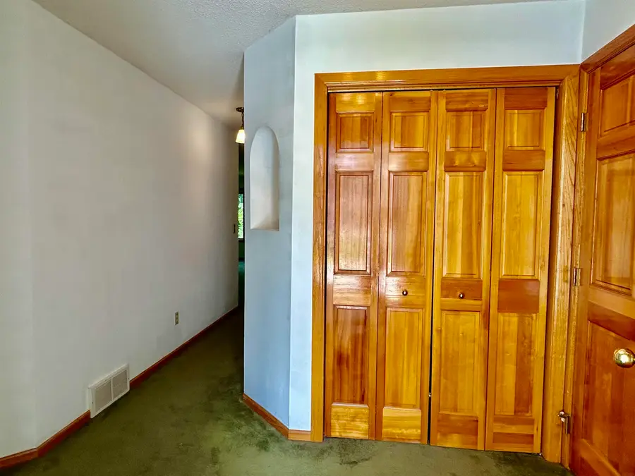 903 Ridge Road, Decorah, IA 52101 - #3