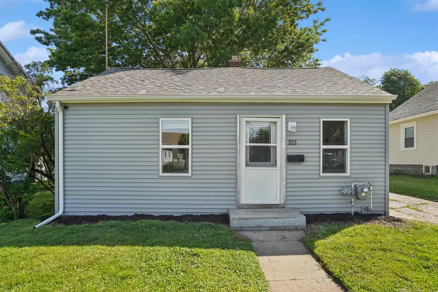 915 Leavitt Street, Waterloo, IA 50702 - #2