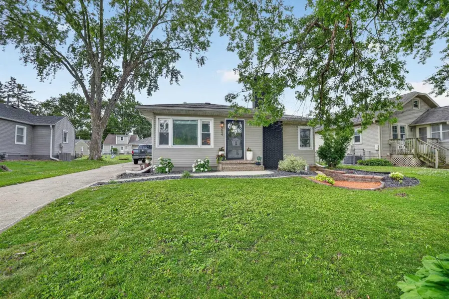 204 Cornwall Avenue, Waterloo, IA 50702 - #2