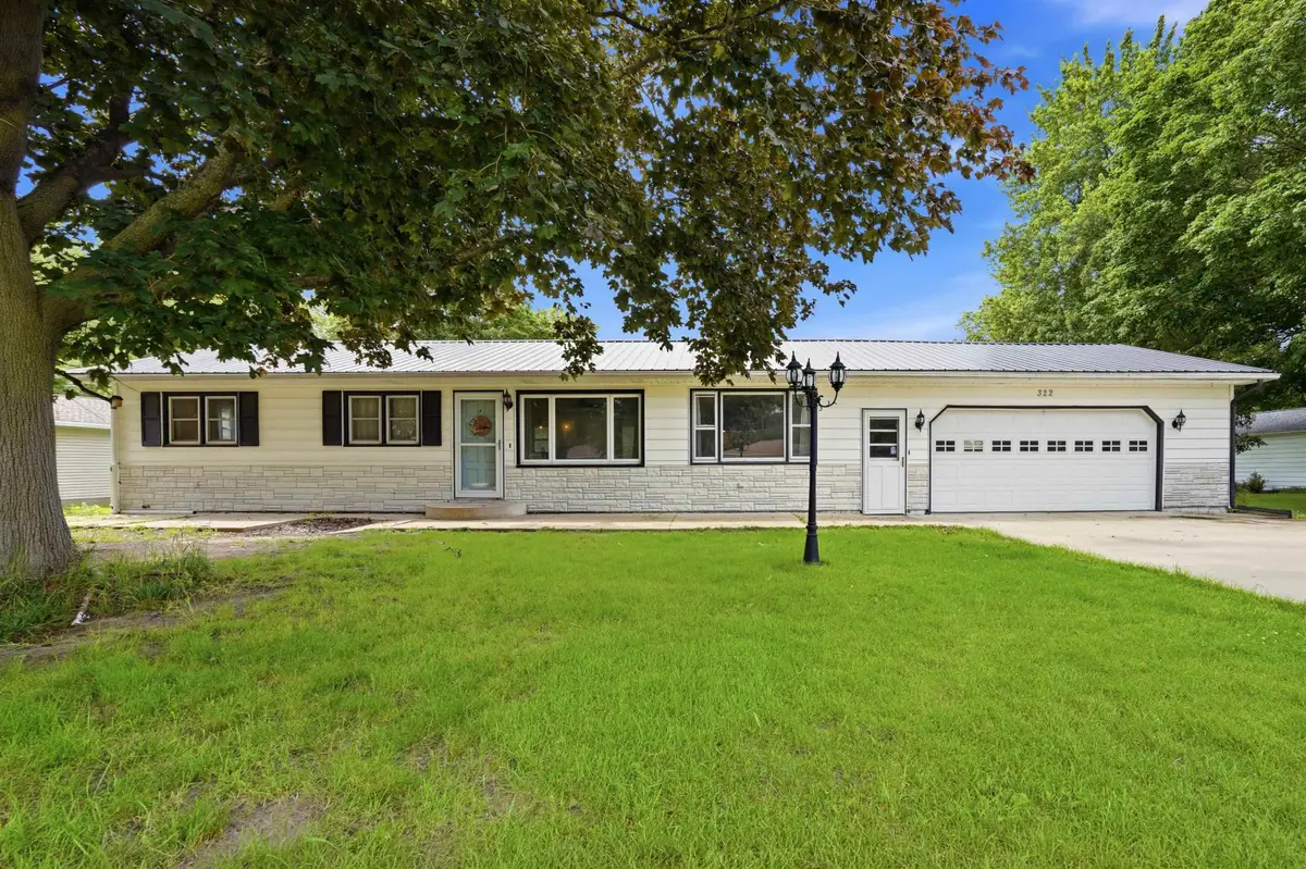 322 Crestridge Drive, Waterloo, IA 50702 - #1