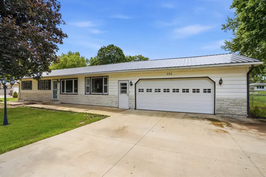 322 Crestridge Drive, Waterloo, IA 50702 - #2
