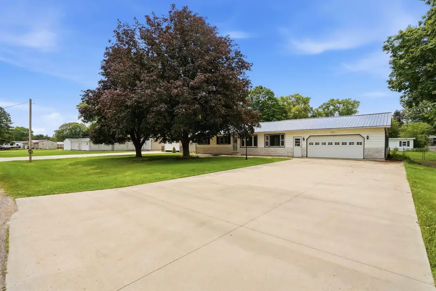 322 Crestridge Drive, Waterloo, IA 50702 - #3