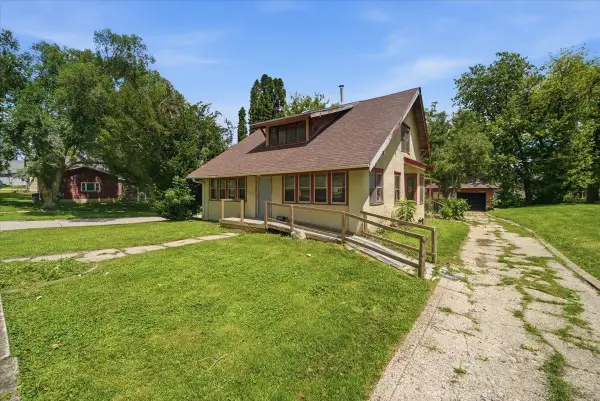 1501 11th Street, Eldora, IA 50627