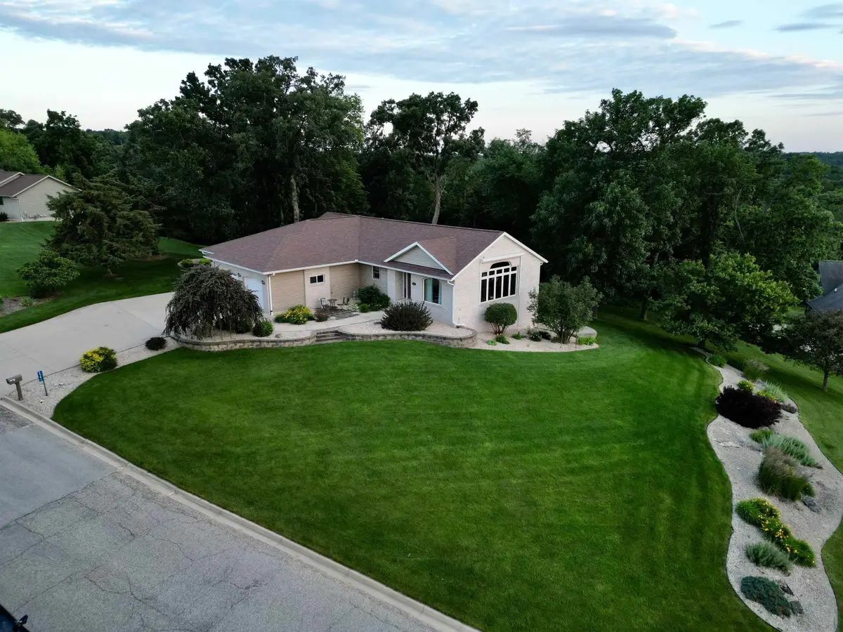 2391 Shagbark Lane Road, Decorah, IA 52101 - #1
