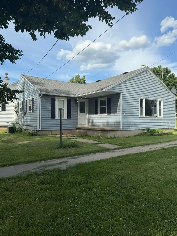 313 W Spring Street, Strawberry Point, IA 52076