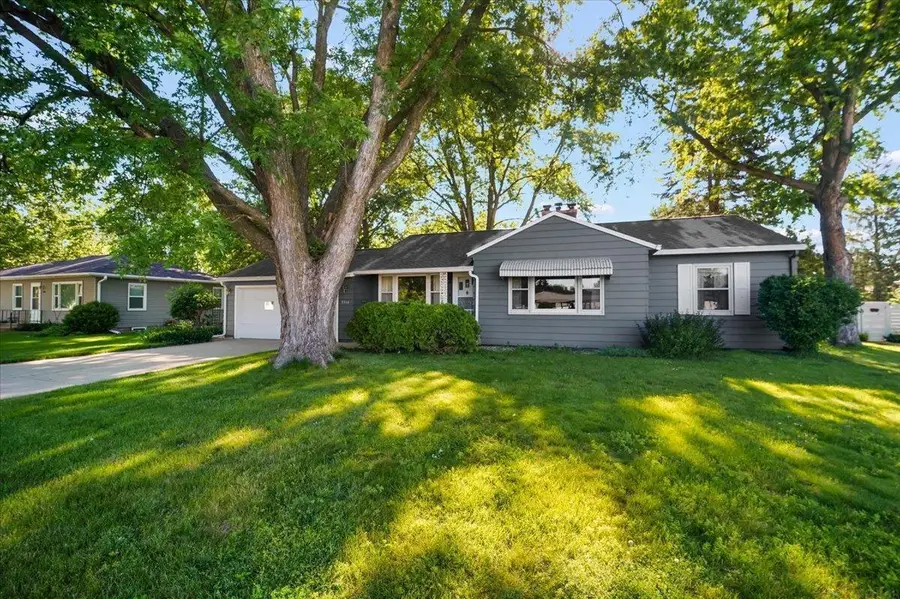 3314 Scenic Dr, Cedar Falls, IA 50613 - #2