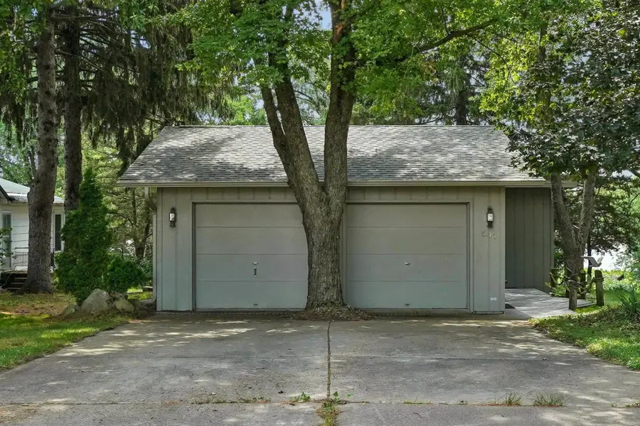 541 N 1st St, Harpers Ferry, IA 52146 - #3