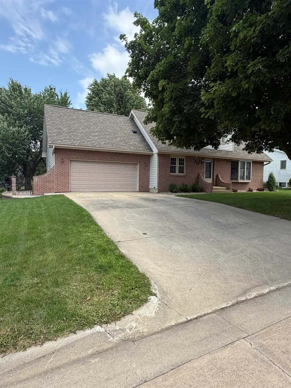 1200 NE 5th Street, Independence, IA 50644 - #1