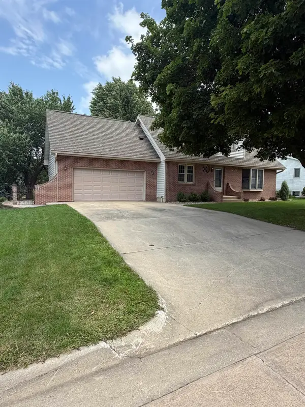 1200 NE 5th Street, Independence, IA 50644