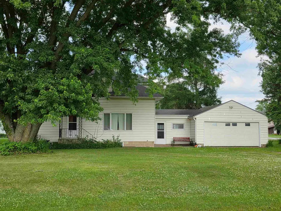 405 1st Avenue, Frederika, IA 50631 - #2