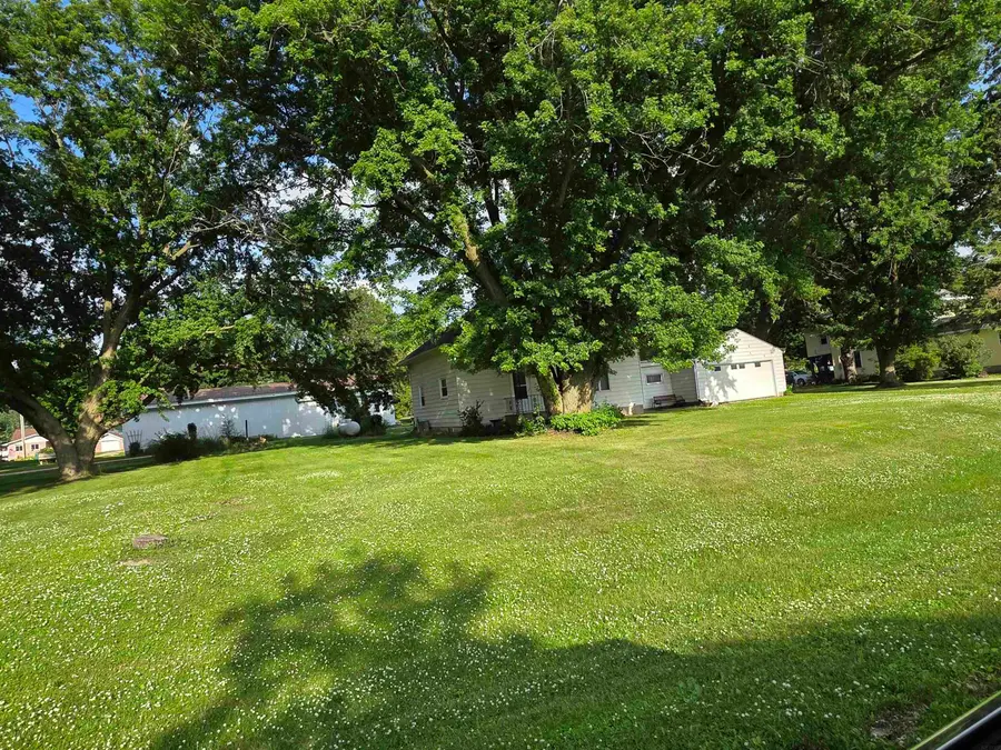 405 1st Avenue, Frederika, IA 50631 - #3