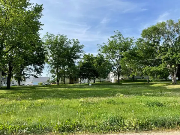 511 8th Street, Traer, IA 50675