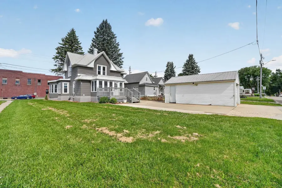 755 Main Street, Jesup, IA 50648 - #3