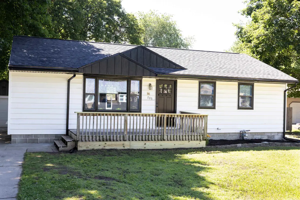 205 Marie Avenue, Elk Run Heights, IA 50707 - #1