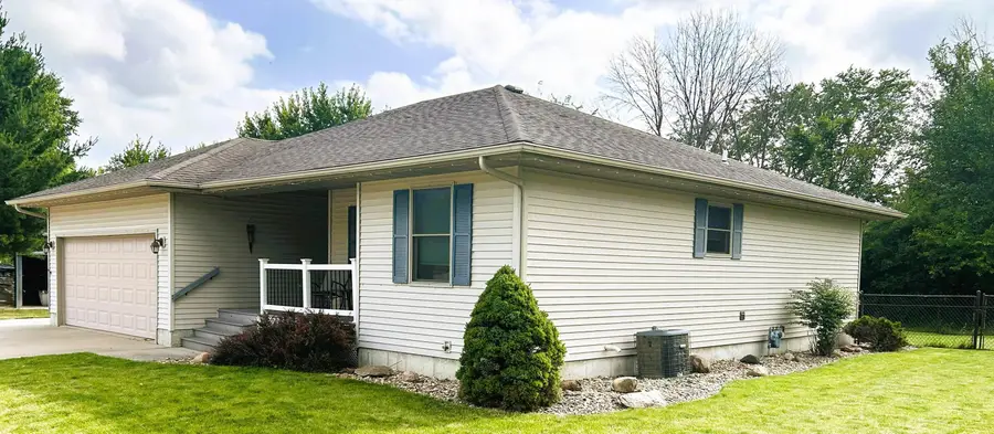306 Park Avenue, Charles City, IA 50616 - #2