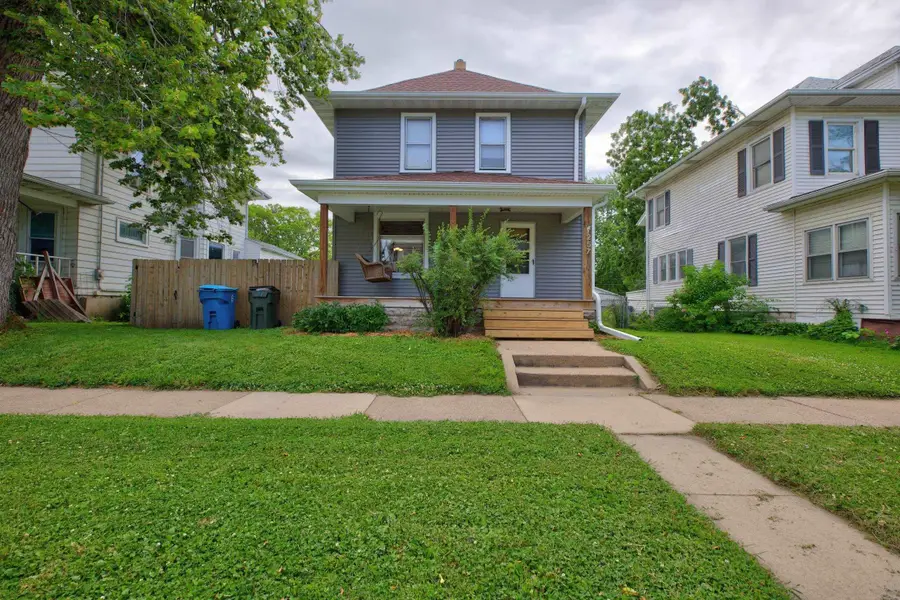 257 Hammond Avenue, Waterloo, IA 50702 - #2
