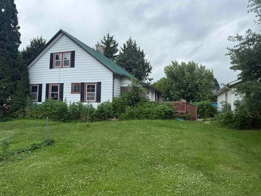 307 W Harrison Street, Garnavillo, IA 52049 - #3