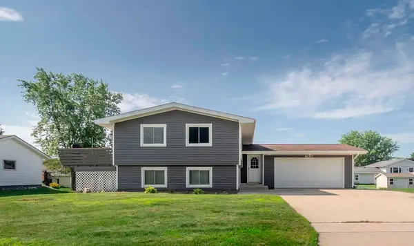 409 U Lane, Dike, IA 50624
