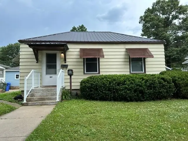 307 1st Avenue, Charles City, IA 50616 - #1