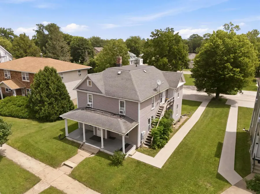2504 Olive Street, Cedar Falls, IA 50613 - #2