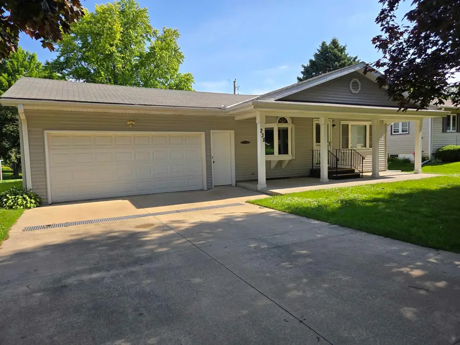 238 11th Ave. West, Cresco, IA 52136 - #2