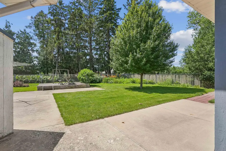 1322 Jersey Lane, Waterloo, IA 50701 - #3