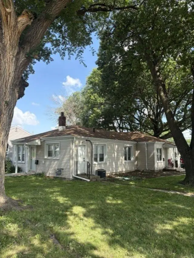 320 Ohio Street, Waterloo, IA 50702 - #1