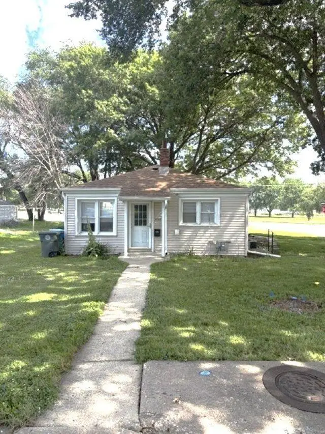 320 Ohio Street, Waterloo, IA 50702 - #2