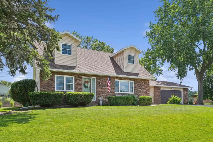 1535 Maxine Avenue, Waterloo, IA 50701 - #2