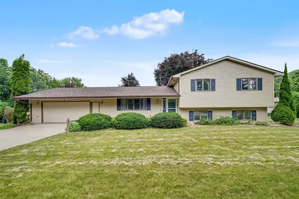 2117 Tilbury Road, Waterloo, IA 50701