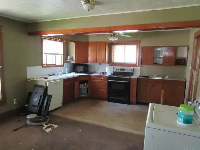 110 E Main Street, Olin, IA 52320 - #3