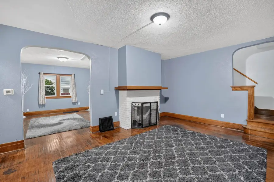 1216 Independence Avenue, Waterloo, IA 50703 - #3