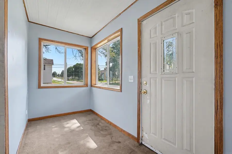 302 8th Ave Ne, Independence, IA 50644 - #3